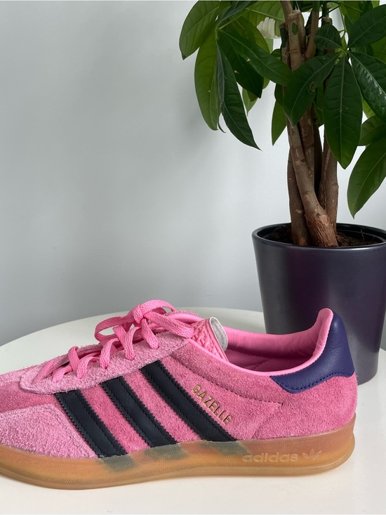 adidas Shoes - Women Size 8 Adidas Gazelle Bliss Pink Purple Shoes